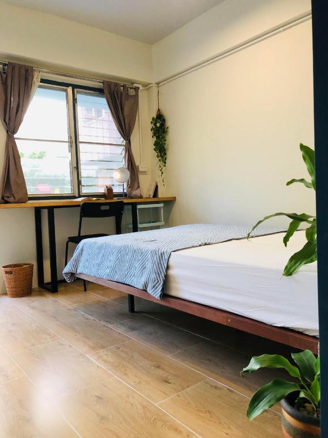 นัมเบอร์ 4 โอลด์ทาวน์ Hostel เชียงใหม่ ภายนอก รูปภาพ